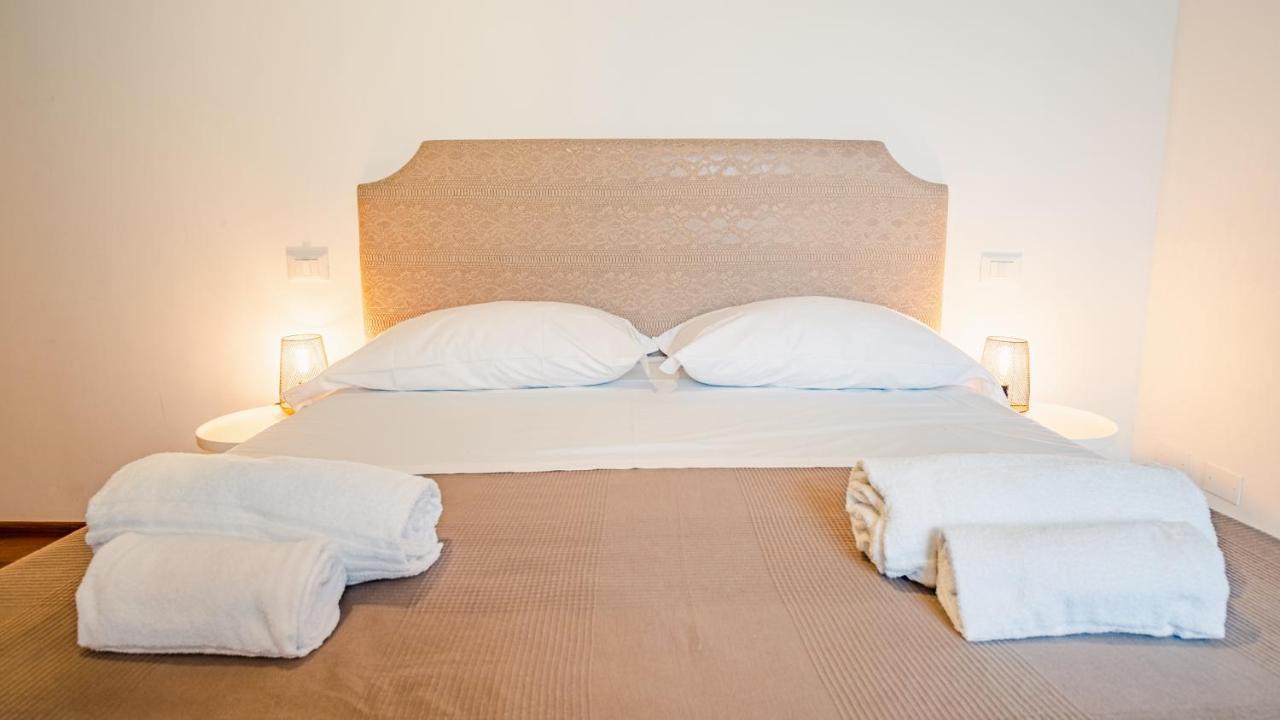 Residenza Corte Carnesali - Italian Homing เวโรนา ภายนอก รูปภาพ